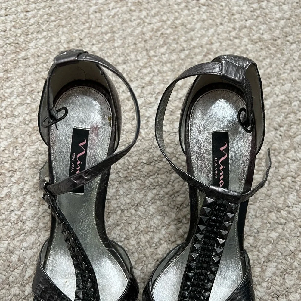 Nina strappy metal gray silver black heels size 10 - Picture 4 of 7